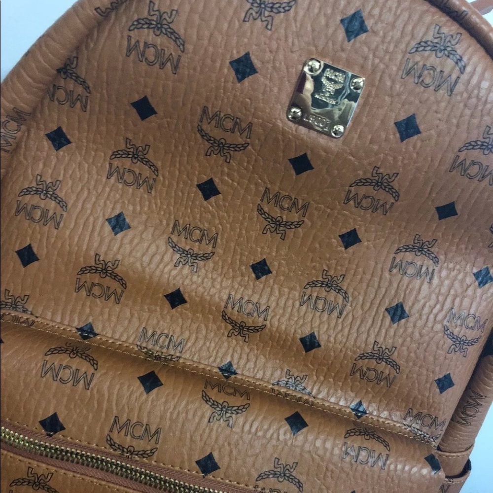 medium mcm backbag